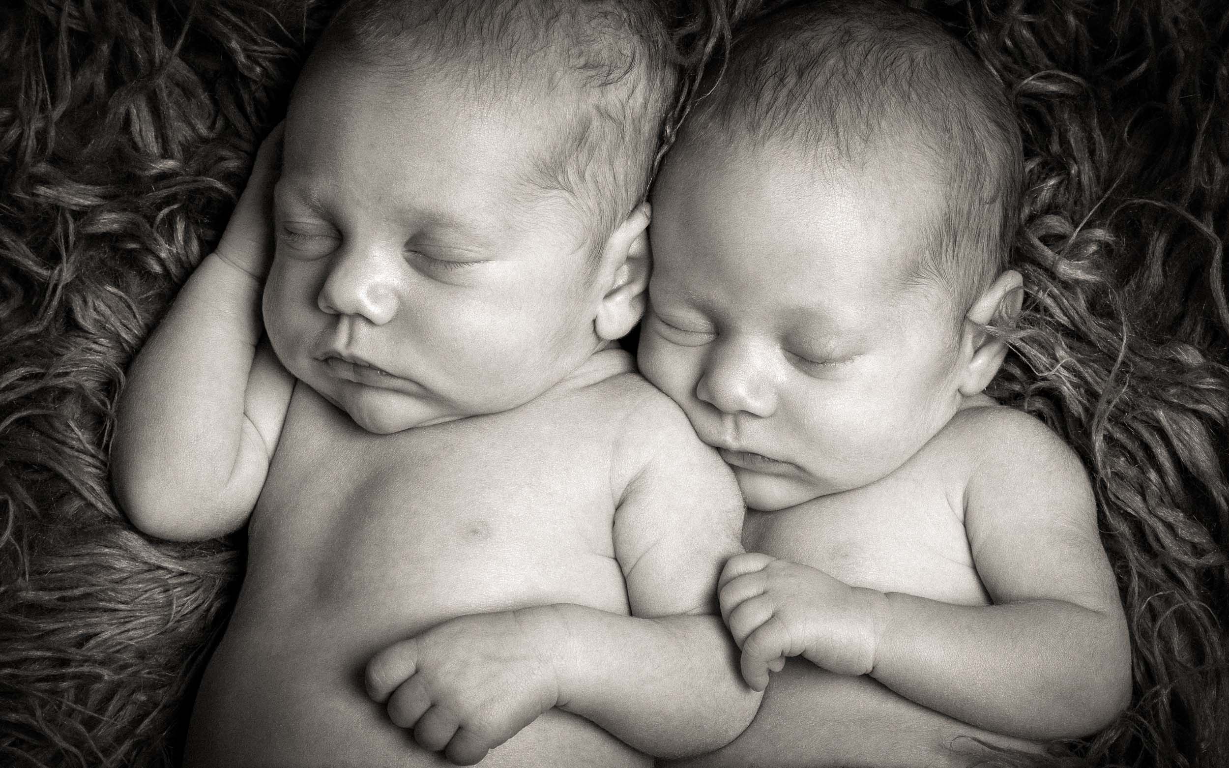 newborn-twins-photography-northampton-fs2